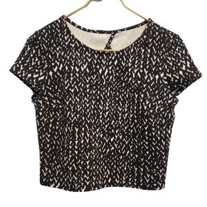 Express Stretch Cropped Top